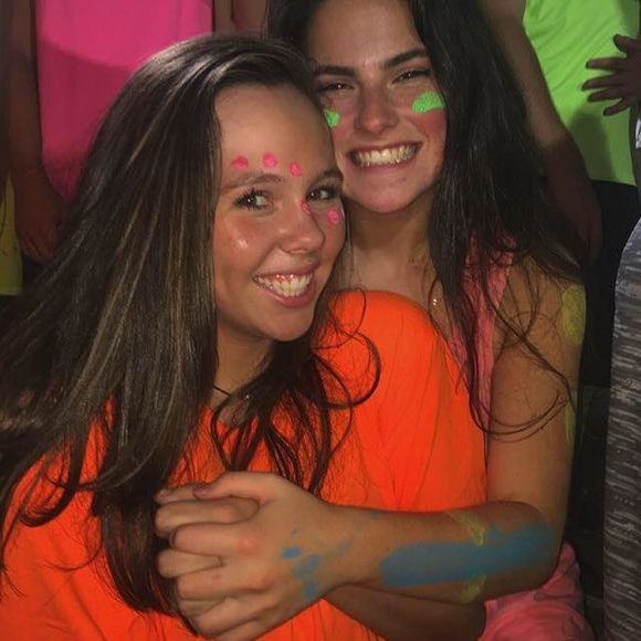 Meet your Posher, Makenna - Picture 1 of 1